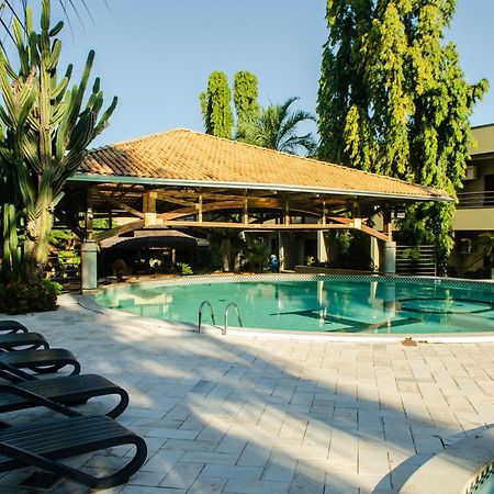Hotel Ot Três Lagoas Dış mekan fotoğraf